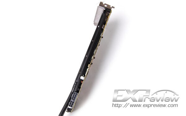 Zotac GeForce GTX 580 с системой водянного охлаждения